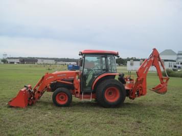 Main image Kubota L3240