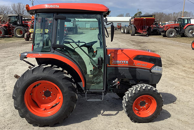 Image of Kubota L3540 equipment image 1