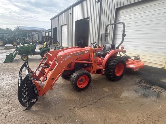 Image of Kubota L3800 equipment image 4