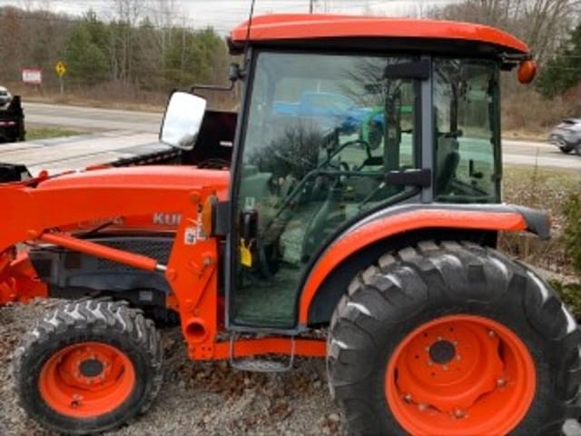 Image of Kubota L3940 equipment image 2