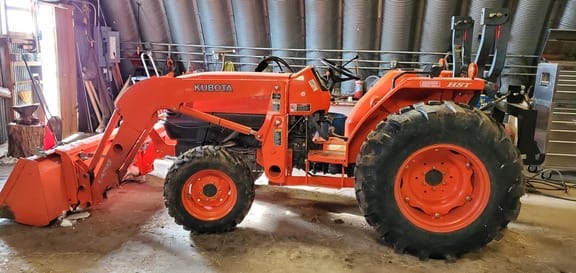 Main image Kubota L4400