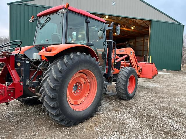 Image of Kubota M110X equipment image 3