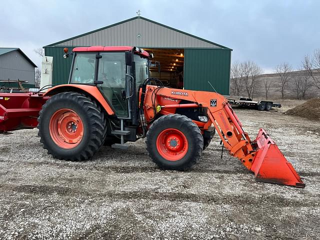 Image of Kubota M110X equipment image 4