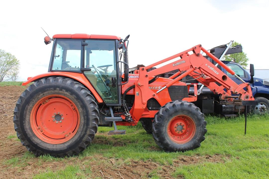 Image of Kubota M125X Primary image