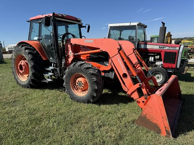 Image of Kubota M126X equipment image 1