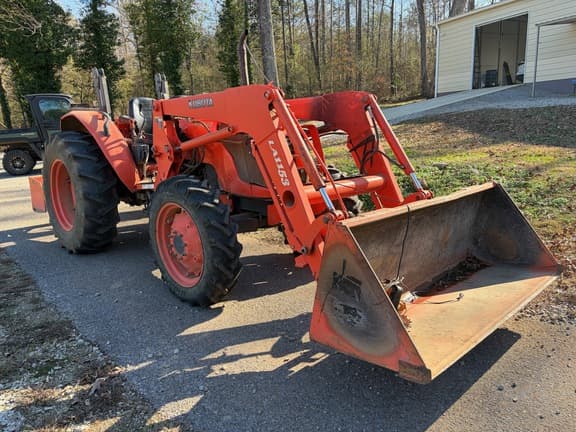 Image of Kubota M5040 equipment image 3