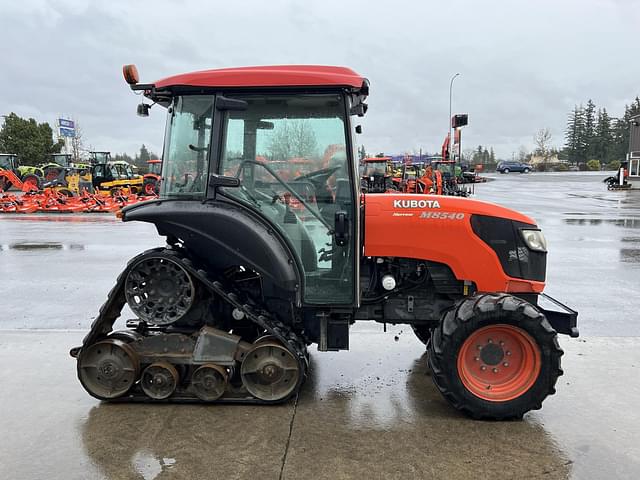 Image of Kubota M8540HDN Power Krawler equipment image 4