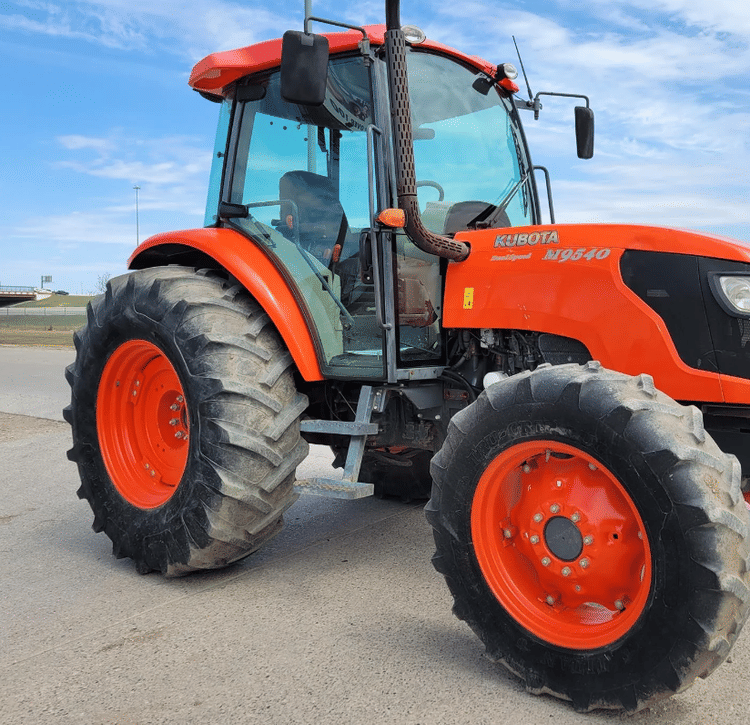 2011 Kubota M9540 Tractors 40 to 99 HP for Sale Tractor Zoom
