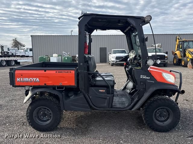 Image of Kubota RTV-X900 equipment image 3