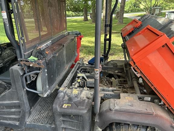 Image of Kubota RTV1140 equipment image 4