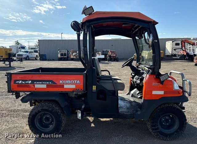 Image of Kubota RTV900 equipment image 3