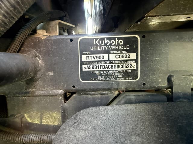 Image of Kubota RTV900XTW equipment image 4
