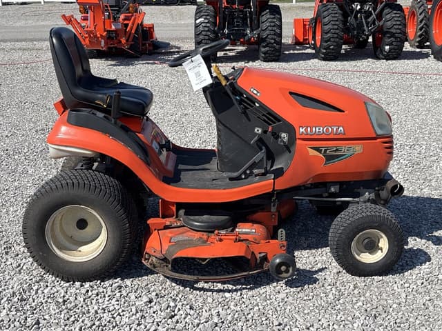 Image of Kubota T2380 equipment image 1