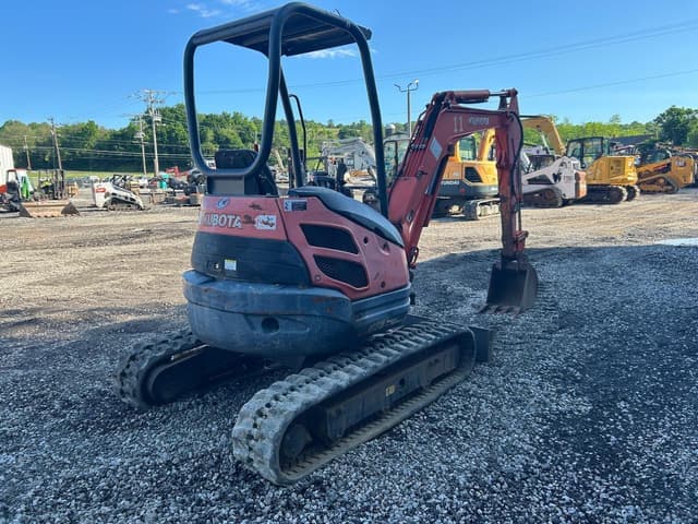 Image of Kubota U25 equipment image 3