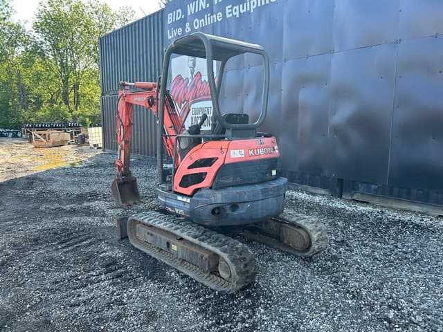Image of Kubota U25 equipment image 1