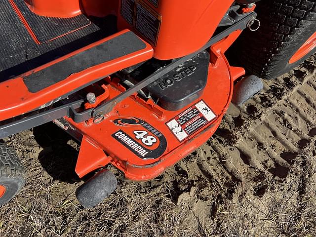 Image of Kubota ZG222 equipment image 2