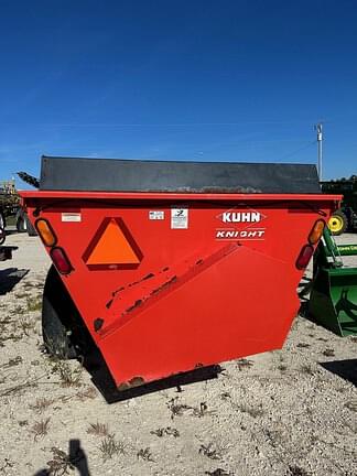 Image of Kuhn Knight 8118 equipment image 4