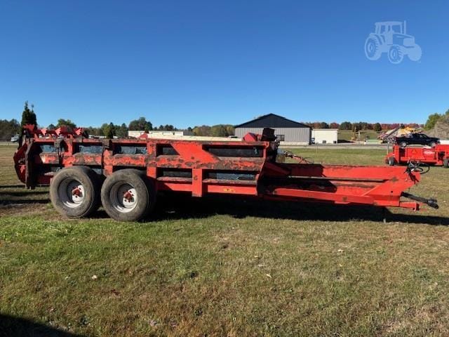 2011 Kuhn Knight 2044 Equipment Image0