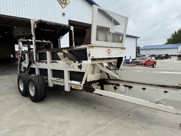 Main image Kuhn Knight 2054