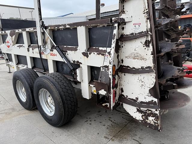 Image of Kuhn Knight 2054 equipment image 3