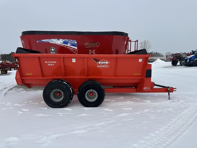 Image of Kuhn Knight 8124 equipment image 1