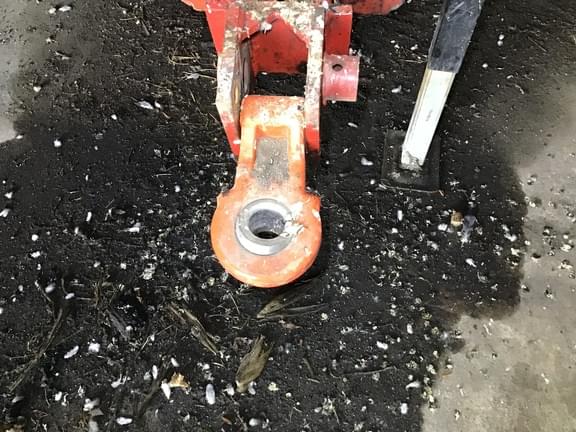 Image of Kuhn Krause Dominator 4850 Image 1