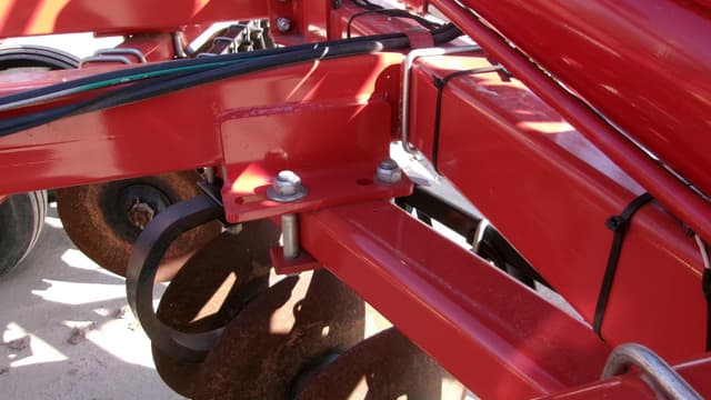 Image of Kuhn Krause 8200 equipment image 4