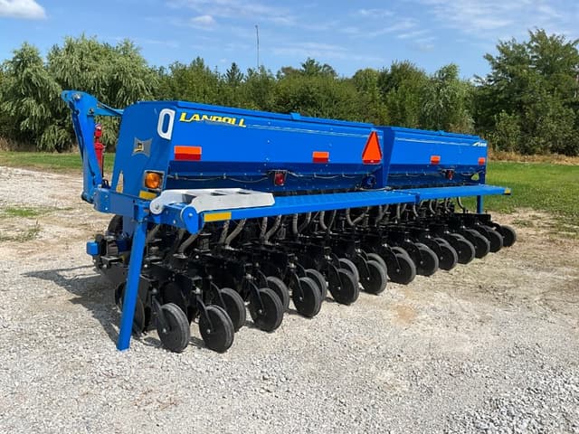 Image of Landoll 5210 equipment image 4