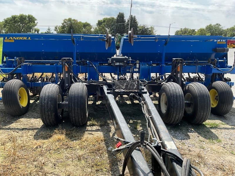 Image of Landoll 5210 Primary image