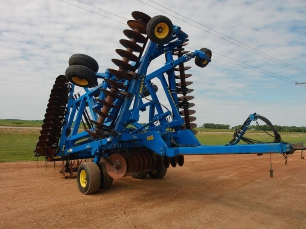 2011 Landoll 6230 Equipment Image0