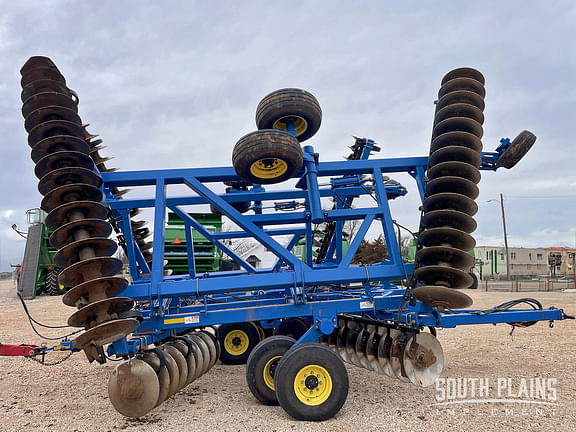 Image of Landoll 6230 equipment image 1