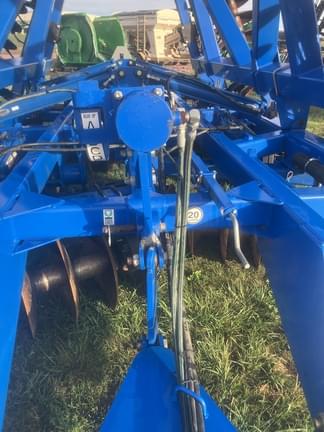 Image of Landoll 6230 equipment image 4