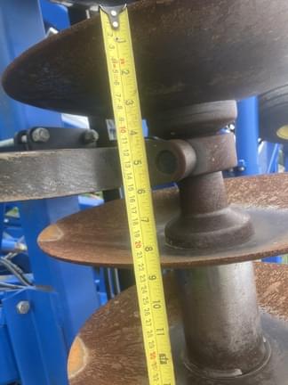 Image of Landoll 6230 equipment image 4