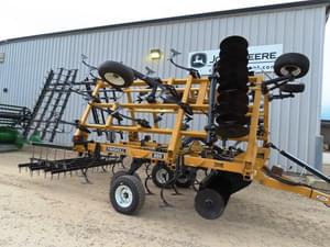 2011 Landoll 850-22 Image