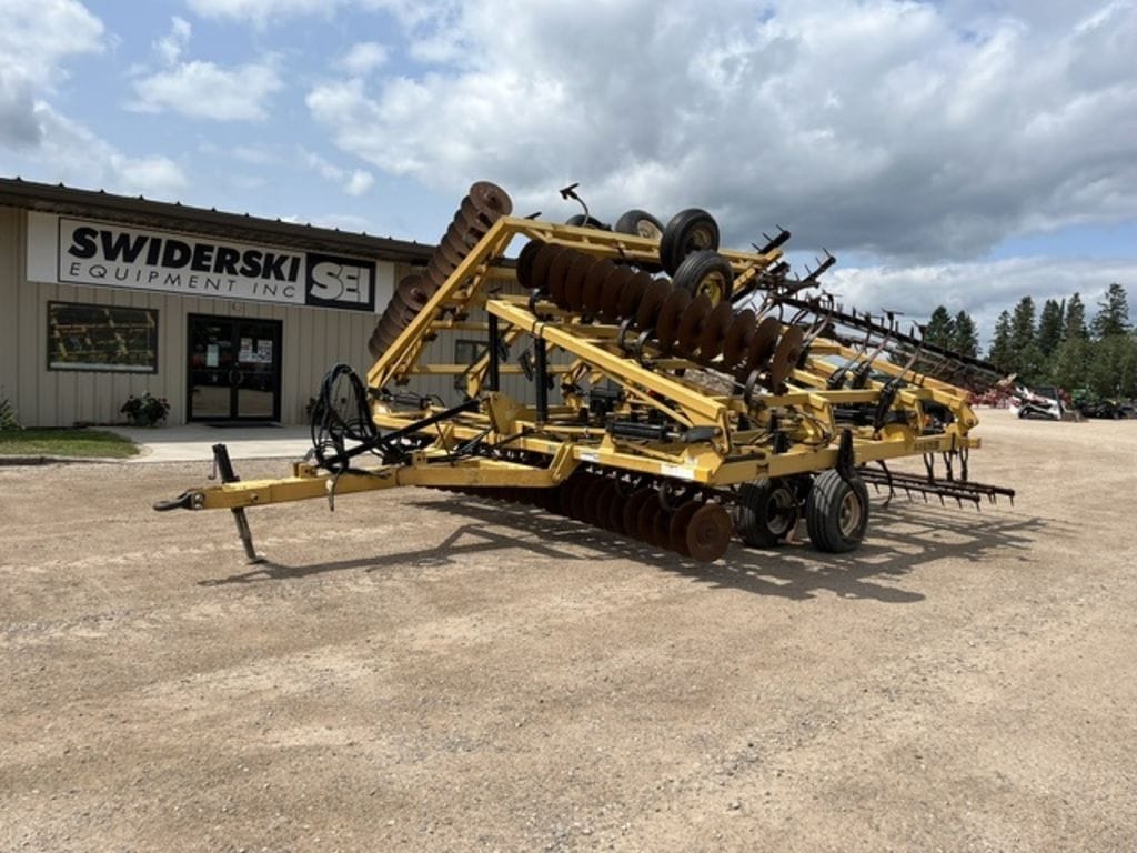 2011 Landoll 876 Equipment Image0