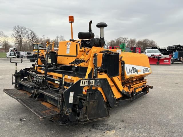 Image of LeeBoy 8500B equipment image 3