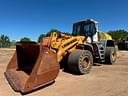 2011 Liebherr L586 Image