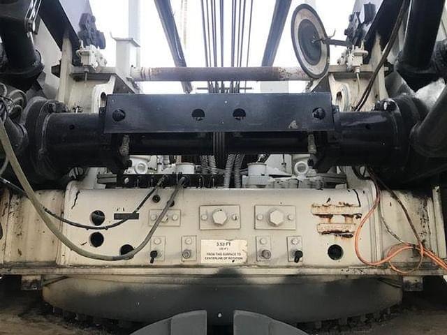 Image of Link-Belt 238H equipment image 1