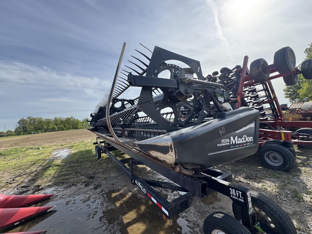 Image of MacDon FD70 Primary image