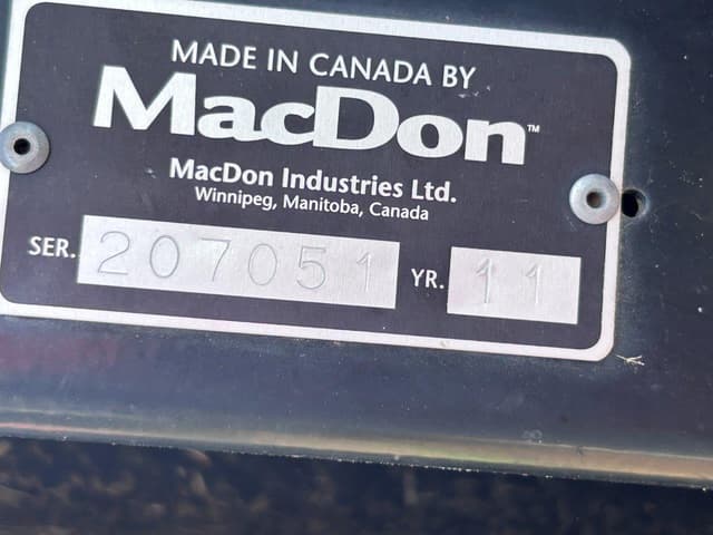 Image of MacDon FD70 equipment image 1