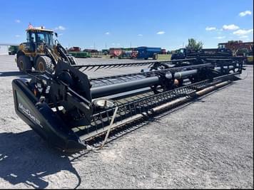Main image MacDon FD70