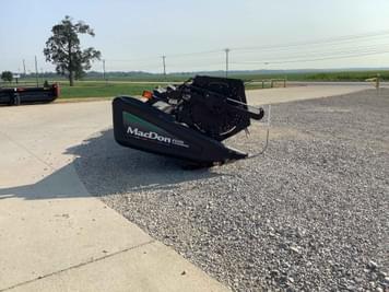 Main image MacDon FD70