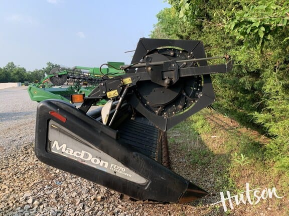 Main image MacDon FD70