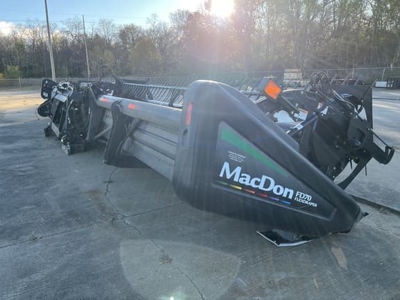 Image of MacDon FD70 equipment image 1