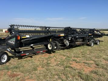 Main image MacDon FD70