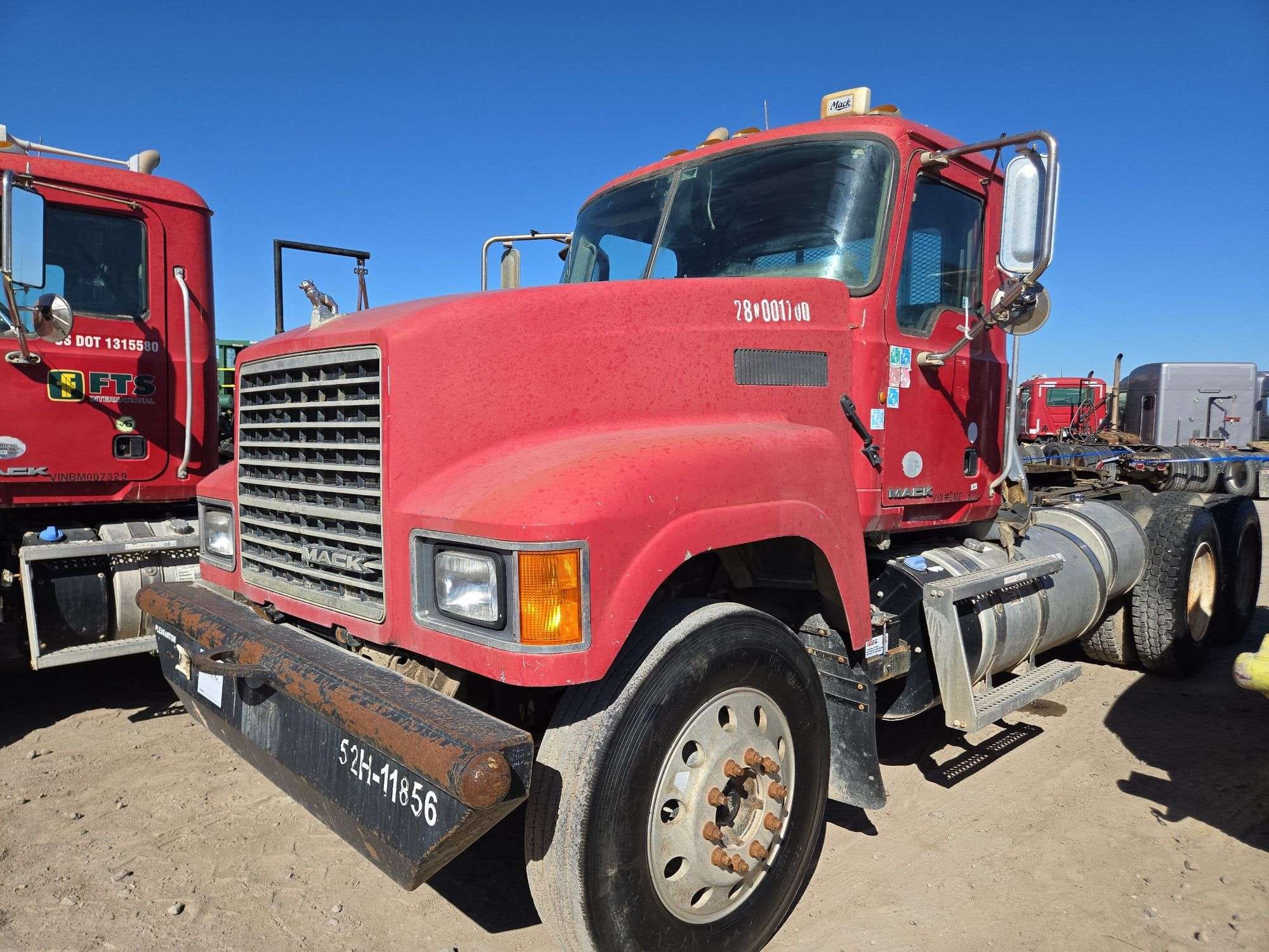 2011 Mack CHU613 Equipment Image0