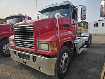 Main image Mack CHU613