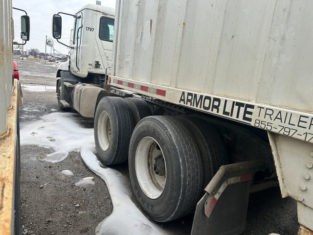 Image of Mack CXU equipment image 3