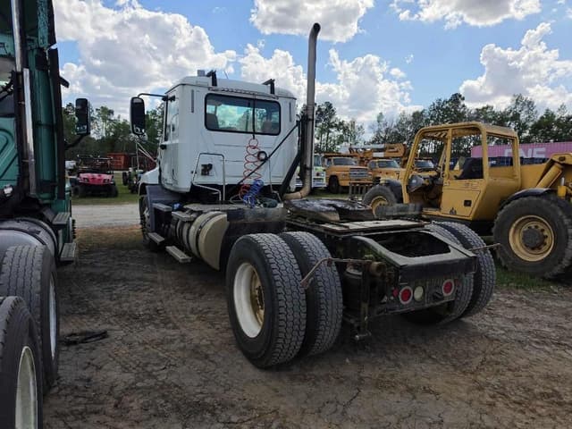 Image of Mack CXU612 equipment image 1