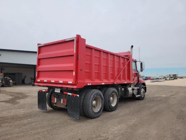 Image of Mack CXU613 equipment image 4